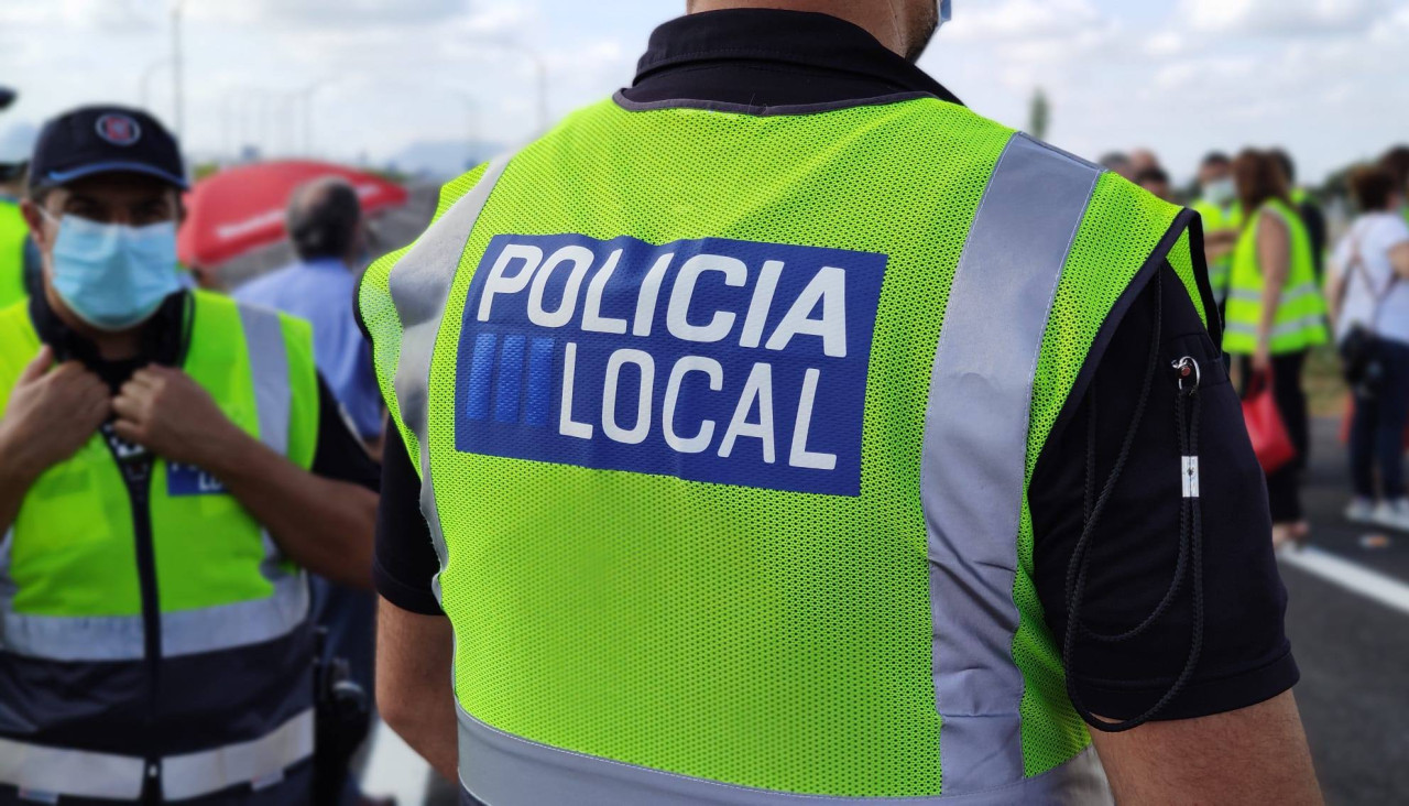Policia