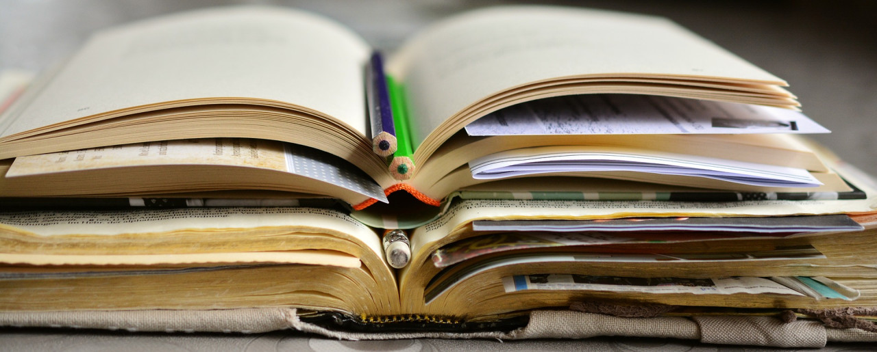 BIBLIOTECA I ARXIU